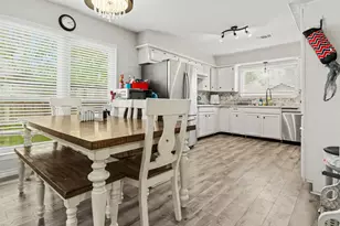 9907 Pinehurst St, Baytown, TX 77521 - Photo 12
