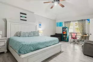 9907 Pinehurst St, Baytown, TX 77521 - Photo 20