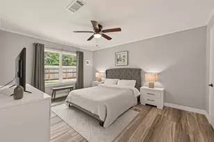 5422 Valerie St, Bellaire, TX 77401 - Photo 22