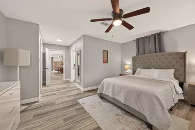 5422 Valerie Street, Bellaire, TX 77401 - Photo 20