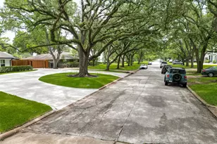 5422 Valerie St, Bellaire, TX 77401 - Photo 4