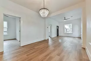 1616 38th St, Galveston, TX 77550 - Photo 10