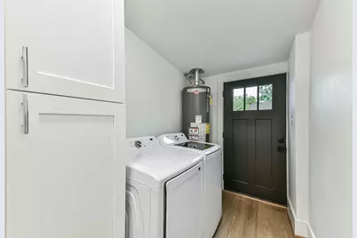 1616 38th Street, Galveston, TX 77550 - Photo 16