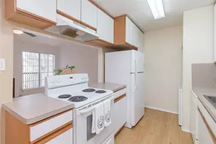 9707 Richmond Ave, Houston, TX 77042 - Photo 6