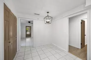 835 Clubside Dr, East Bernard, TX 77435 - Photo 10