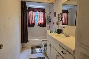 9307 Irby St, Houston, TX 77088 - Photo 6