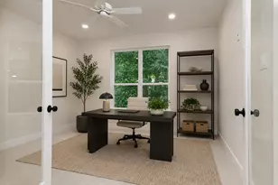34 Honeycomb Rdg Pl, The Woodlands, TX 77380 - Photo 12