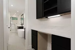 34 Honeycomb Rdg Pl, The Woodlands, TX 77380 - Photo 20