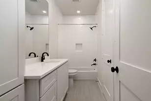 34 Honeycomb Rdg Pl, The Woodlands, TX 77380 - Photo 18