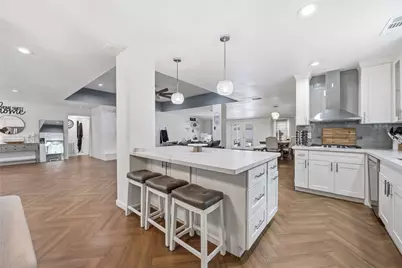 6131 Dumfries Drive, Houston, TX 77096 - Photo 10