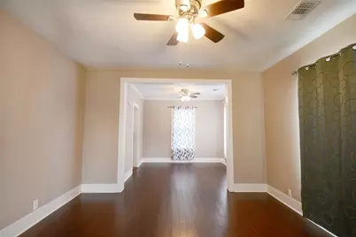 407 N Chappell Hill Street, Brenham, TX 77833 - Photo 8