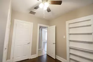 407 N Chappell Hill St, Brenham, TX 77833 - Photo 14