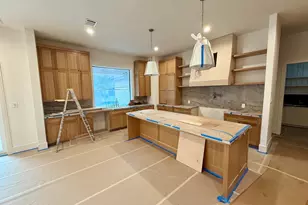 1002 E 6th 1/2 St, Houston, TX 77009 - Photo 12