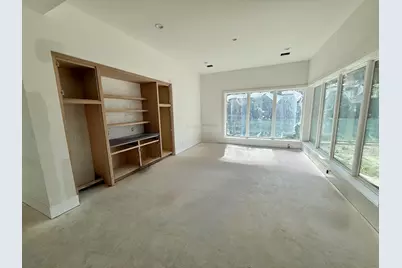 1002 E 6th 1/2 Street, Houston, TX 77009 - Photo 10
