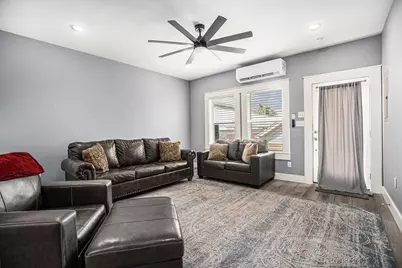 811 Church Street, Galveston, TX 77550 - Photo 22