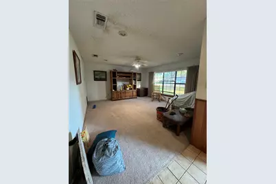212 E Elizabeth Avenue, Palacios, TX 77465 - Photo 2