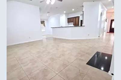 7011 Bedias Creek Court, Richmond, TX 77407 - Photo 4