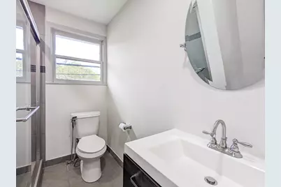2306 Addison Road #A, Houston, TX 77030 - Photo 6
