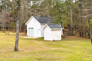 10203 Camden Cir, Magnolia, TX 77354 - Photo 42