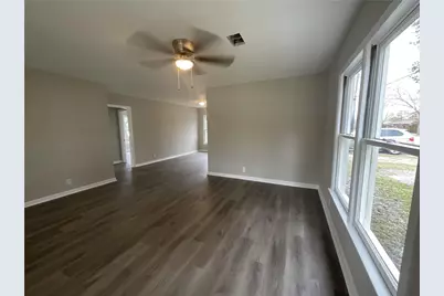 302 S 5th Street, La Porte, TX 77571 - Photo 24