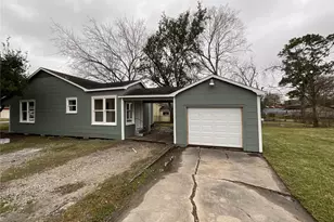 302 S 5th St, La Porte, TX 77571 - Photo 4