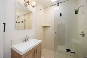 122 North St, Houston, TX 77009 - Photo 2