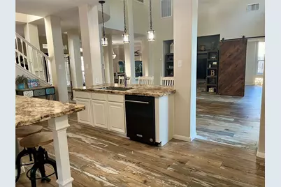 1201 Cambridge Court, Seabrook, TX 77586 - Photo 8
