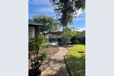 1201 Cambridge Court, Seabrook, TX 77586 - Photo 32