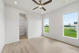5024 Sophie Slansky Wy, Sealy, TX 77474 - Photo 18