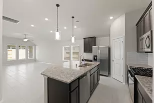 28805 Bobcat Run Dr, New Caney, TX 77357 - Photo 4