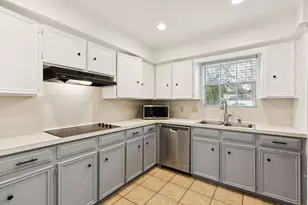 2114 Briarview Dr, Houston, TX 77077 - Photo 8