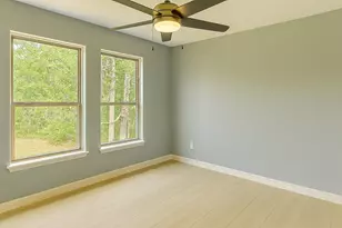 2 Mace St, Conroe, TX 77303 - Photo 12