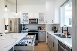 2721 Rosalie St, Houston, TX 77004 - Photo 14