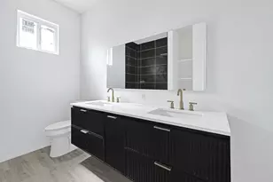 7939 Goode St, Houston, TX 77012 - Photo 10