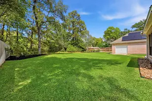 2 Wellington Ln, Conroe, TX 77304 - Photo 4