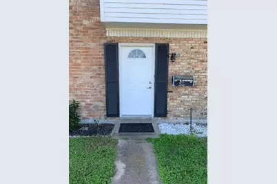 35 San Jacinto Drive, Galveston, TX 77550 - Photo 1