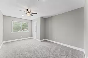 10402 Wicklowe St, Houston, TX 77016 - Photo 20
