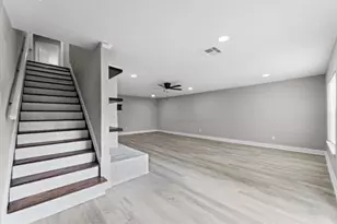 10402 Wicklowe St, Houston, TX 77016 - Photo 16