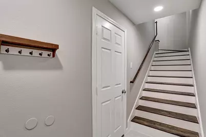 3001 Murworth Drive #404, Houston, TX 77025 - Photo 10