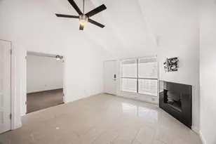 5711 Sugar Hill Dr, Houston, TX 77057 - Photo 4
