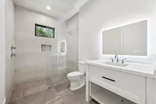 1014 Gardenia Dr, Houston, TX 77018 - Photo 24