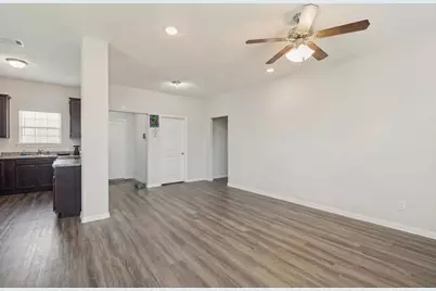 743 Road 5109, Cleveland, TX 77327 - Photo 8