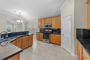 24919 Oconee Dr, Tomball, TX 77375 - Photo 8