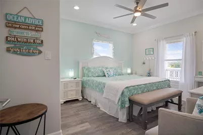 956 Biscayne, Crystal Beach, TX 77650 - Photo 16