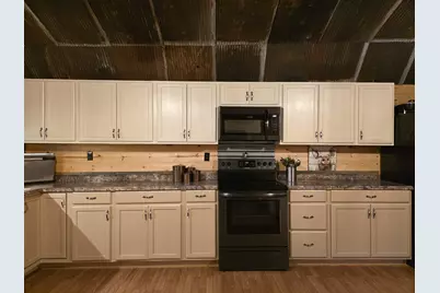 309 Medina Drive, Trinity, TX 75862 - Photo 10