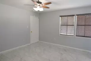 6707 Las Brisas Dr, Houston, TX 77083 - Photo 20