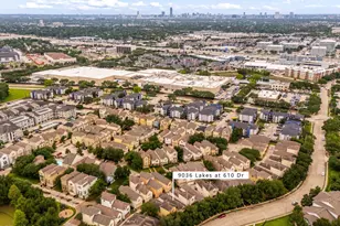 9036 Lakes at 610 Dr, Houston, TX 77054 - Photo 26