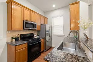 9036 Lakes at 610 Dr, Houston, TX 77054 - Photo 8
