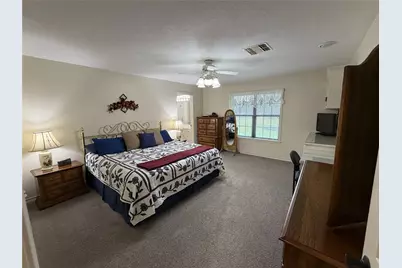 108 Meadow Drive, Schulenburg, TX 78956 - Photo 14