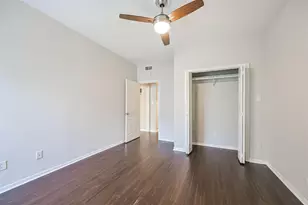 11711 Memorial Dr, Houston, TX 77024 - Photo 8